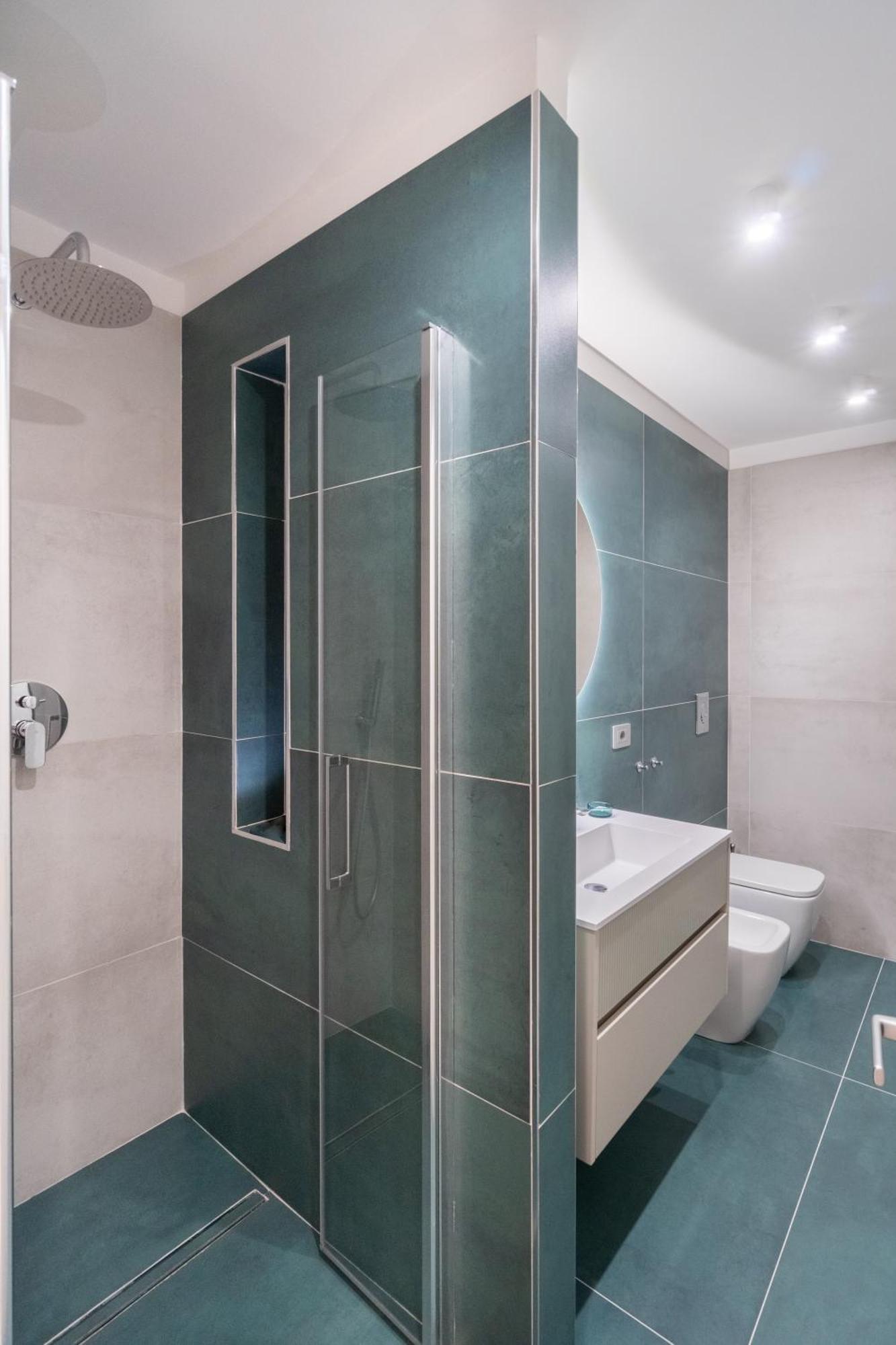 Palazzo Galeoni Luxury Suites Σαλέρνο Εξωτερικό φωτογραφία
