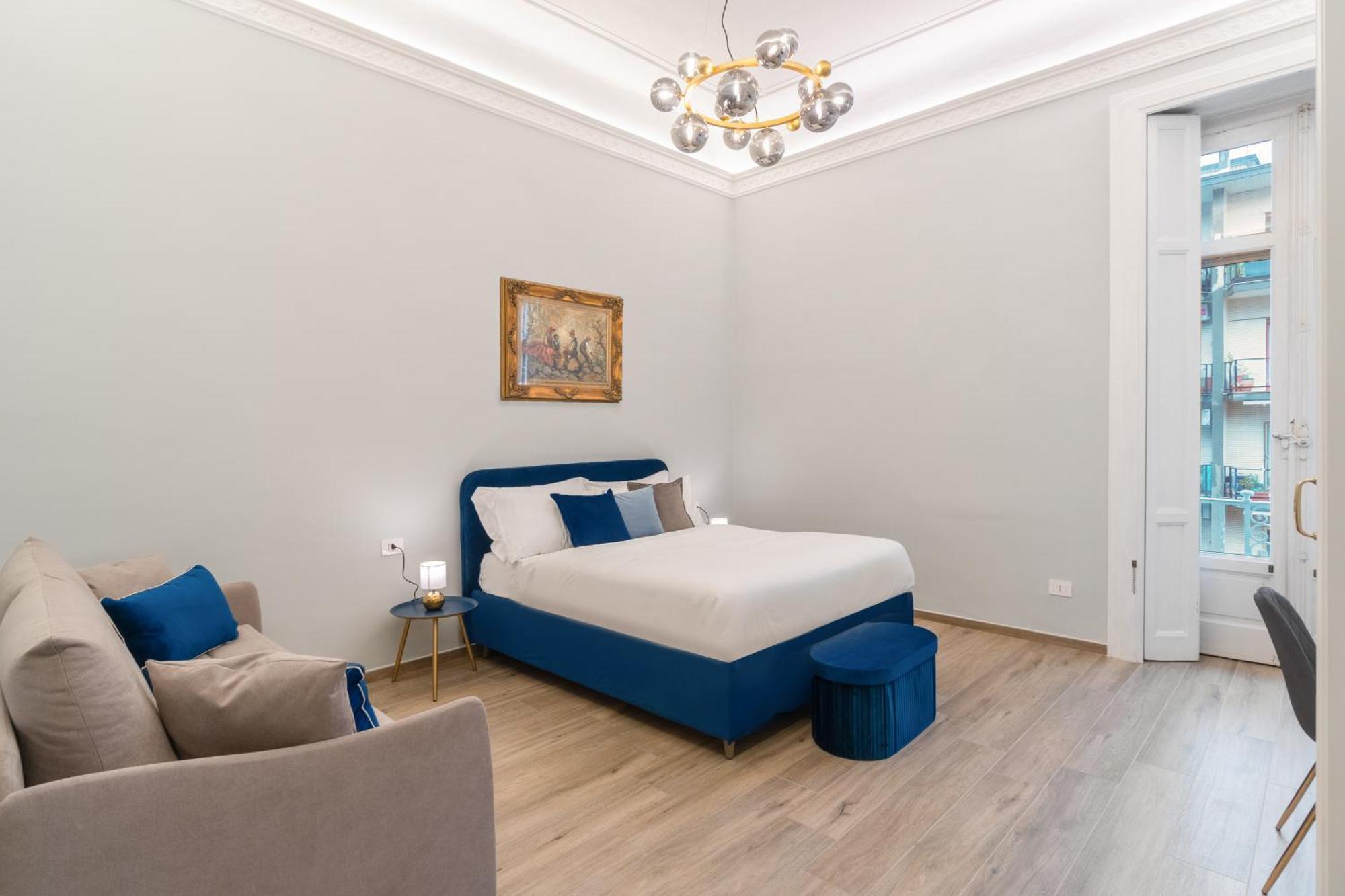 Palazzo Galeoni Luxury Suites Σαλέρνο Εξωτερικό φωτογραφία